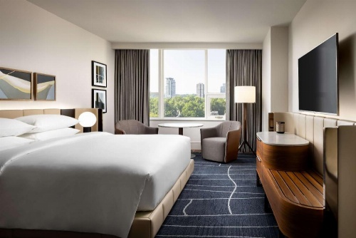 Park Hyatt Toronto image 3